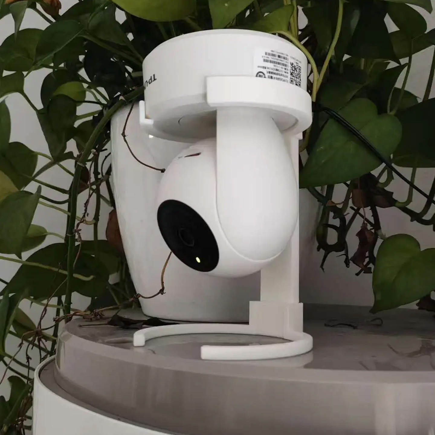 Кронштейн для камеры с креплен – обзор и цена Eufy Camera E220